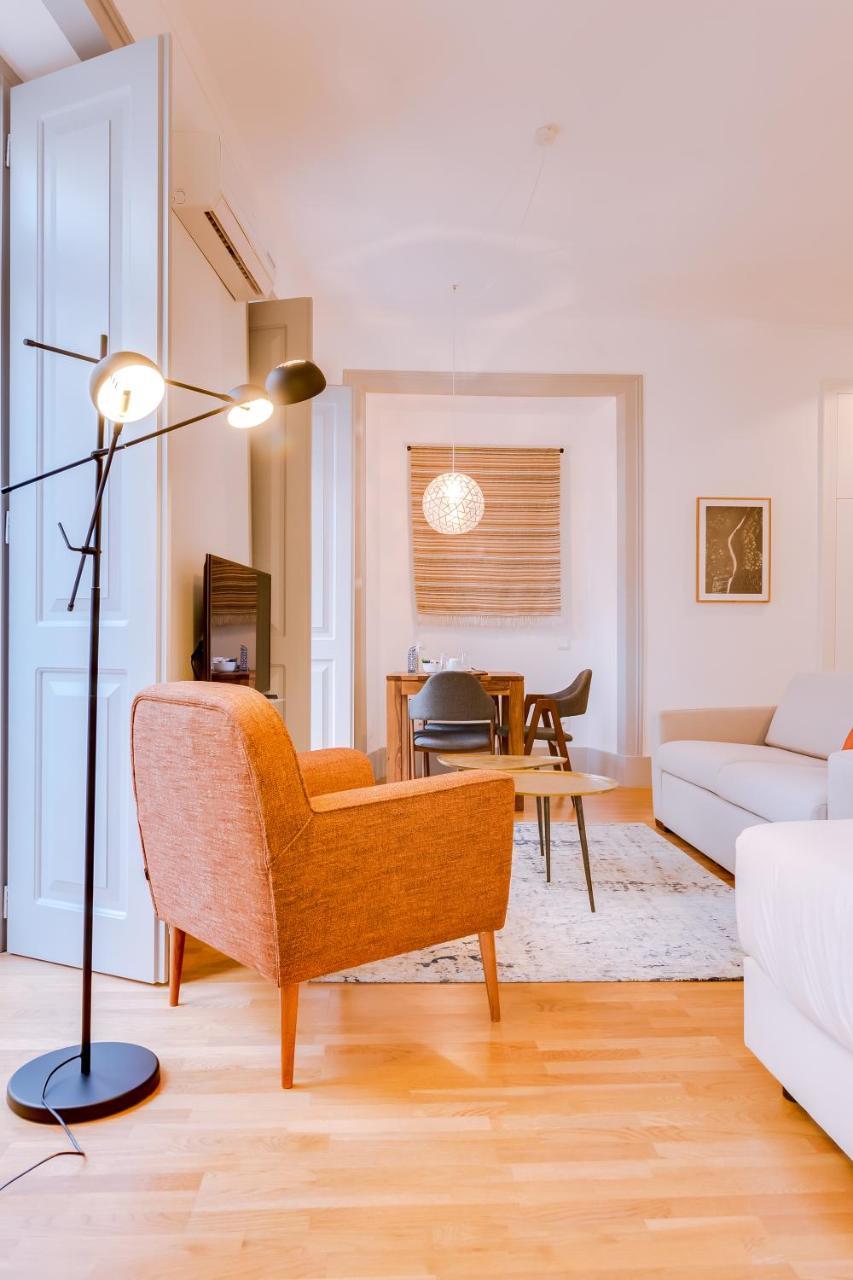 Poiais By Lisbon Inside Out Apartment Bagian luar foto