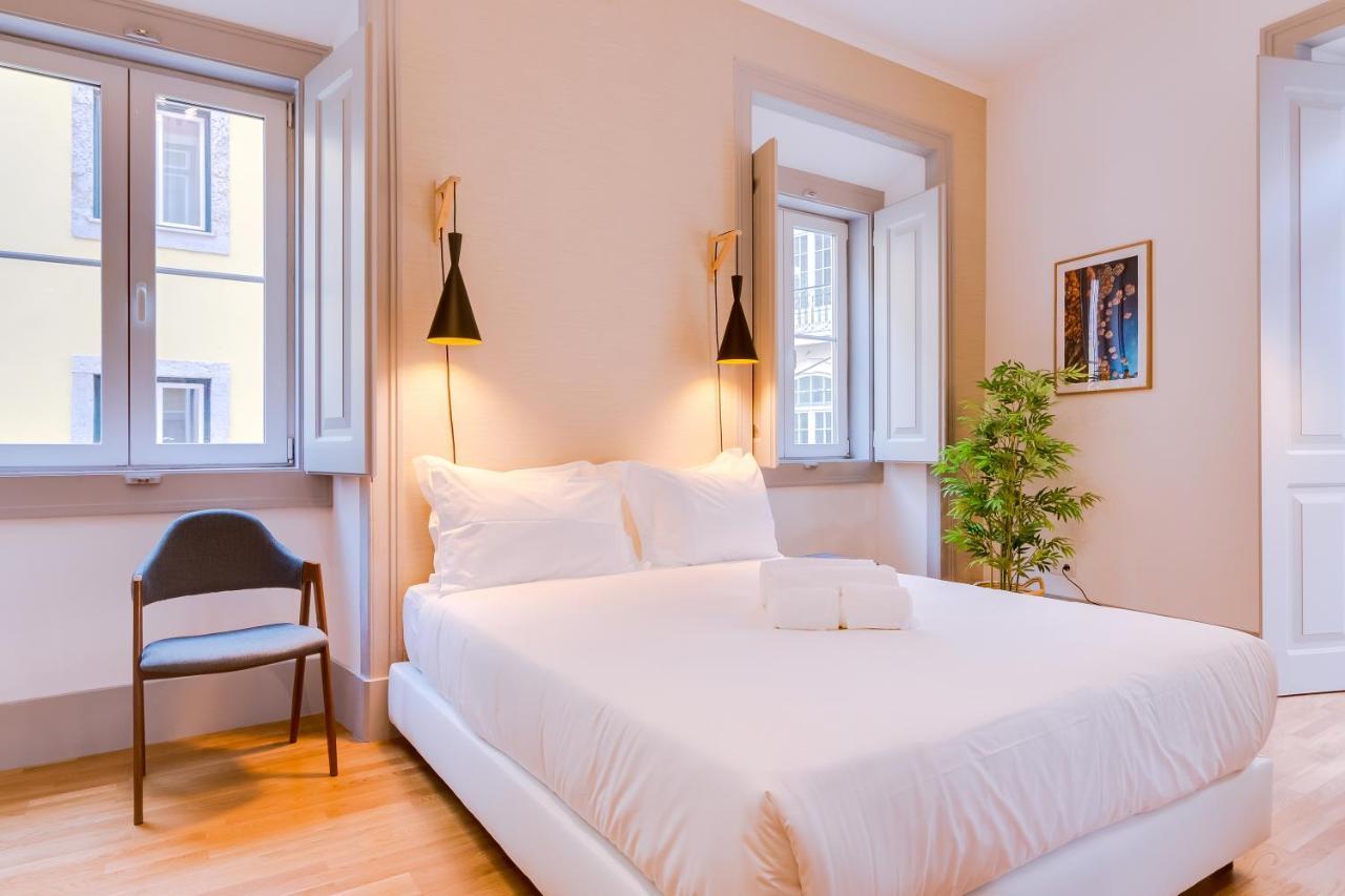 Poiais By Lisbon Inside Out Apartment Bagian luar foto