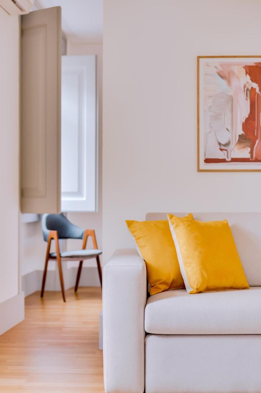Poiais By Lisbon Inside Out Apartment Bagian luar foto