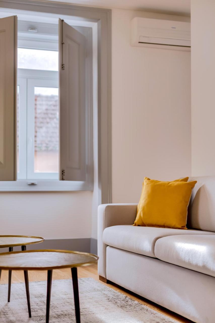 Poiais By Lisbon Inside Out Apartment Bagian luar foto