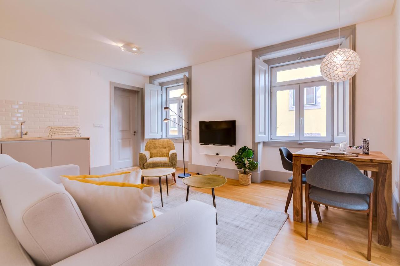 Poiais By Lisbon Inside Out Apartment Bagian luar foto