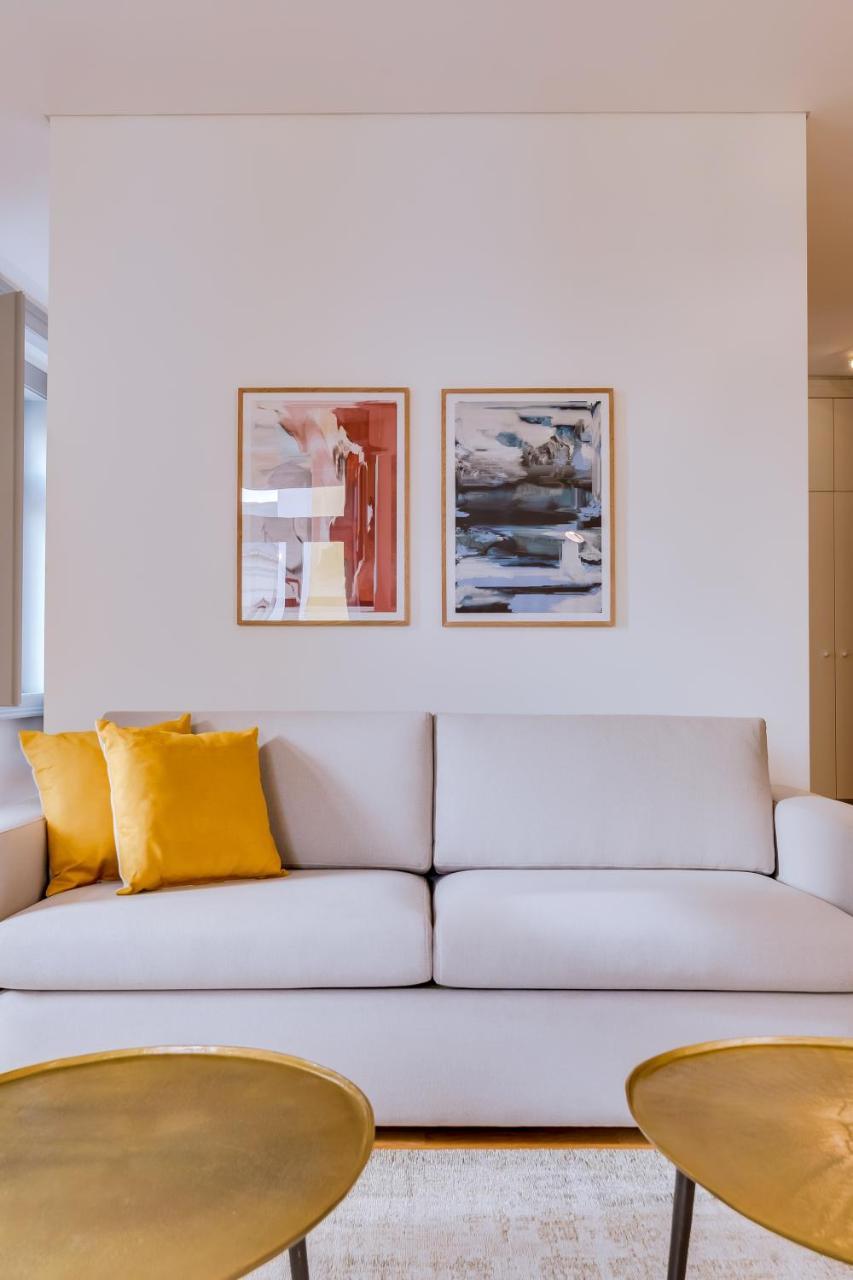 Poiais By Lisbon Inside Out Apartment Bagian luar foto