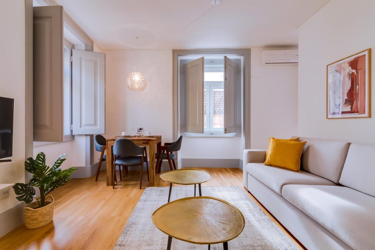 Poiais By Lisbon Inside Out Apartment Bagian luar foto