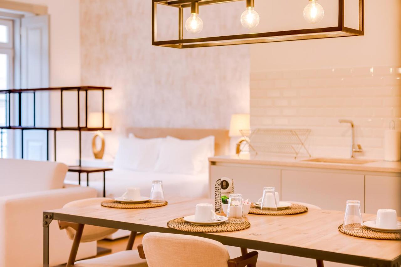 Poiais By Lisbon Inside Out Apartment Bagian luar foto