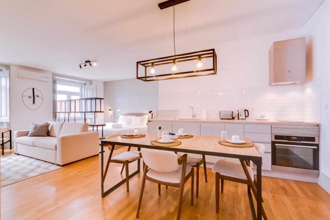 Poiais By Lisbon Inside Out Apartment Bagian luar foto