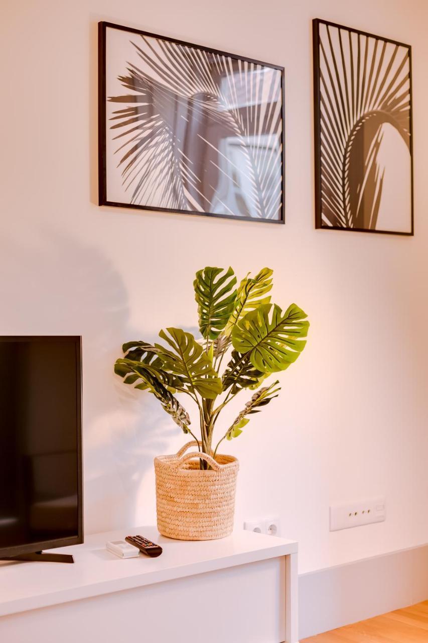 Poiais By Lisbon Inside Out Apartment Bagian luar foto