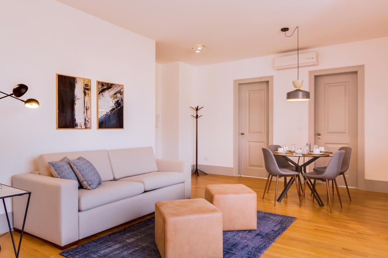Poiais By Lisbon Inside Out Apartment Bagian luar foto