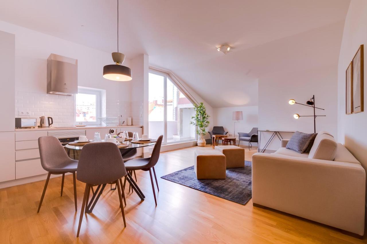 Poiais By Lisbon Inside Out Apartment Bagian luar foto
