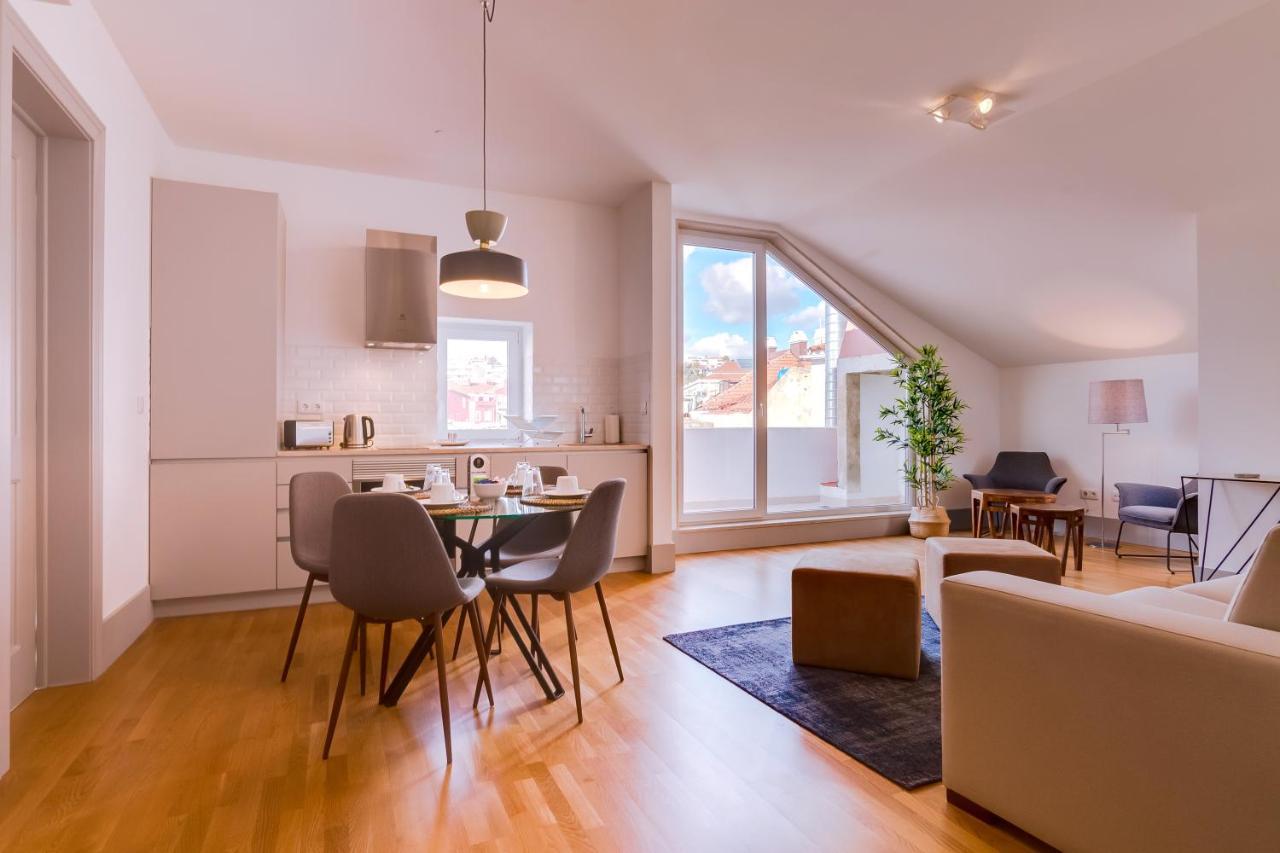 Poiais By Lisbon Inside Out Apartment Bagian luar foto