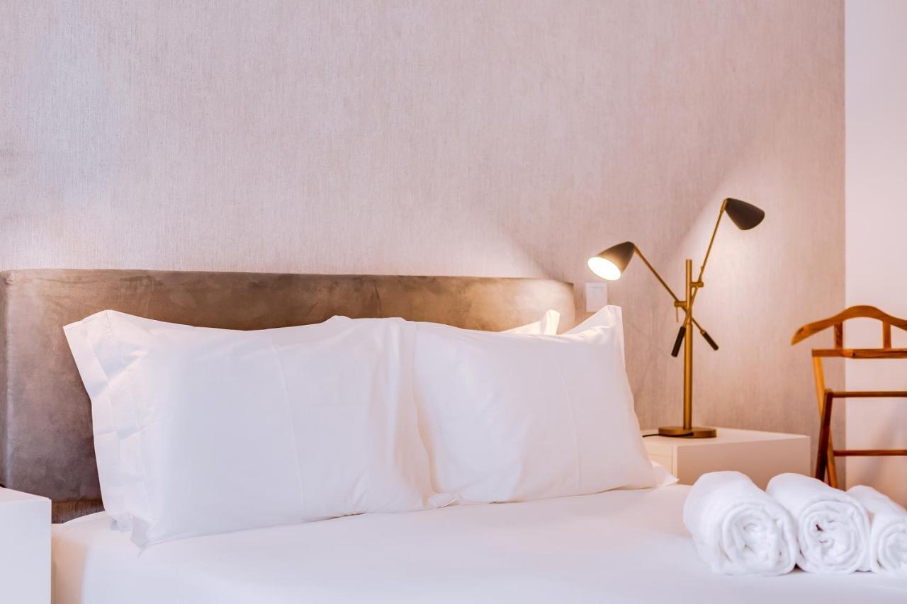 Poiais By Lisbon Inside Out Apartment Bagian luar foto