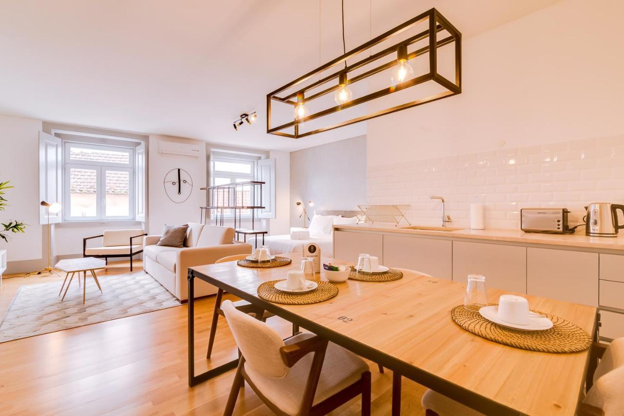 Poiais By Lisbon Inside Out Apartment Bagian luar foto